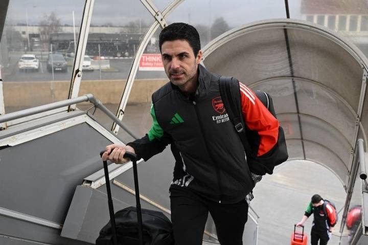 英媒：阿森纳两天后出发季前赛，约克雷斯的转会进度快赶不上了