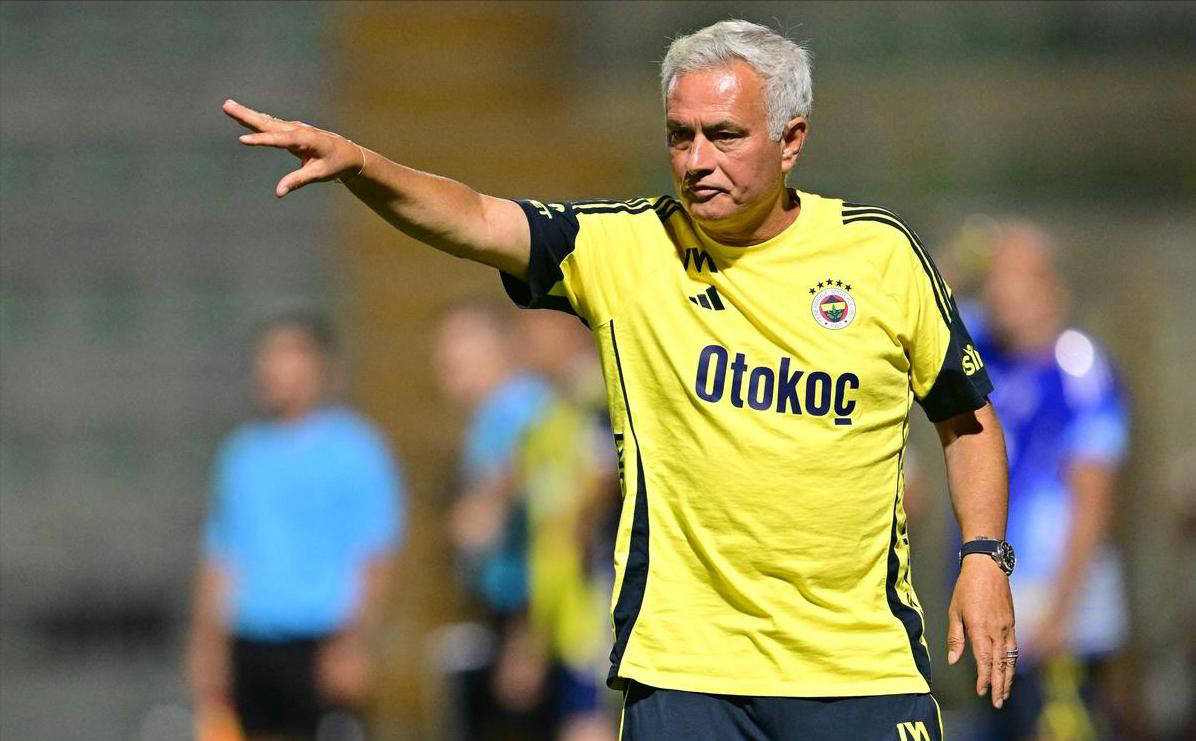 穆里尼奥带领球队击败意甲劲旅，在季前热身赛中取得第4连胜